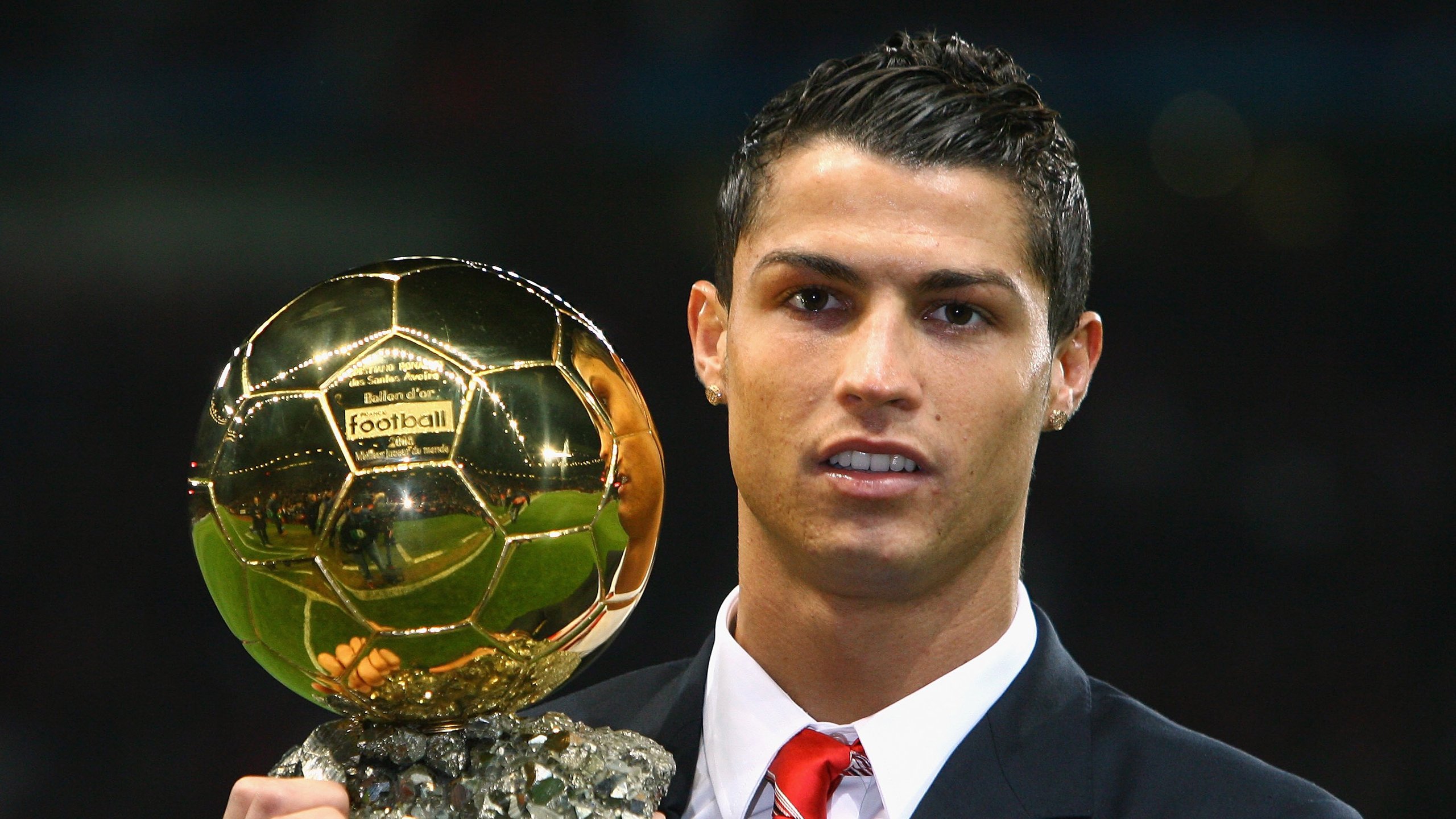 开云电竞登录入口-夺冠关键：冠军球队的成功秘籍，夺冠如何